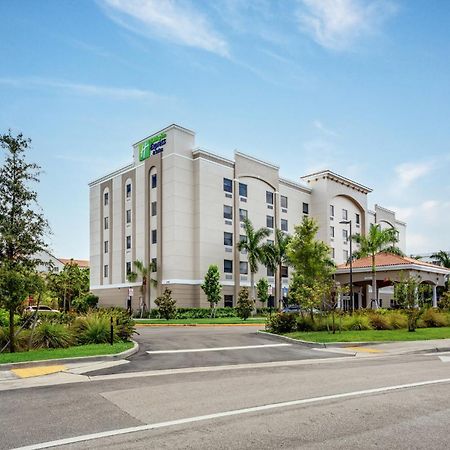 Holiday Inn Express & Suites - Miramar By Ihg ภายนอก รูปภาพ