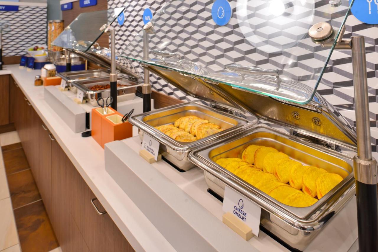 Holiday Inn Express & Suites - Miramar By Ihg ภายนอก รูปภาพ