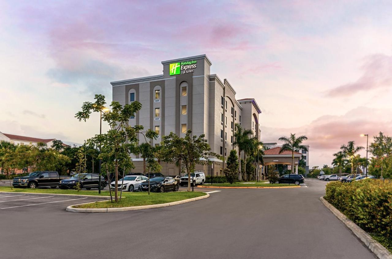 Holiday Inn Express & Suites - Miramar By Ihg ภายนอก รูปภาพ