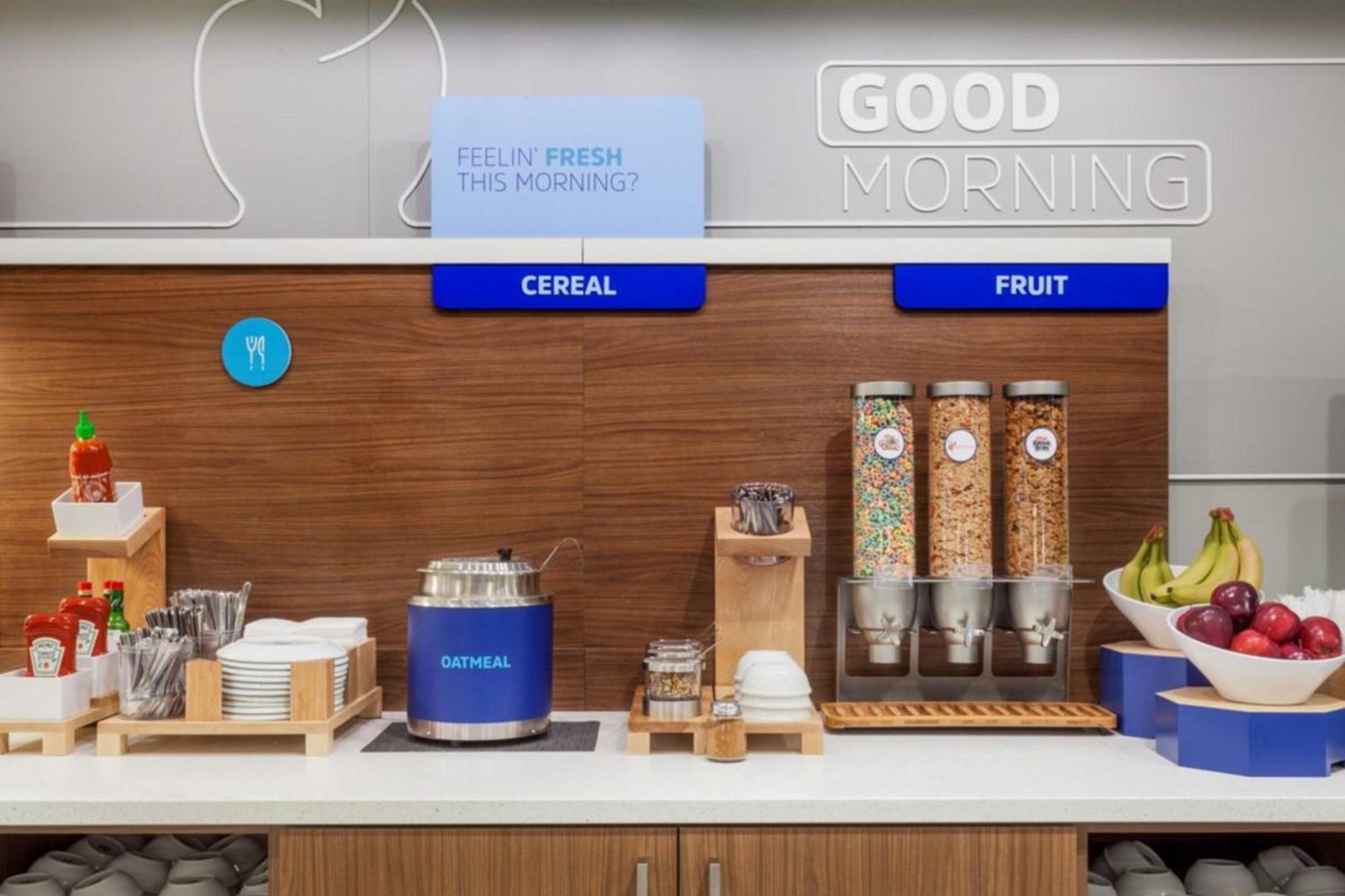 Holiday Inn Express & Suites - Miramar By Ihg ภายนอก รูปภาพ
