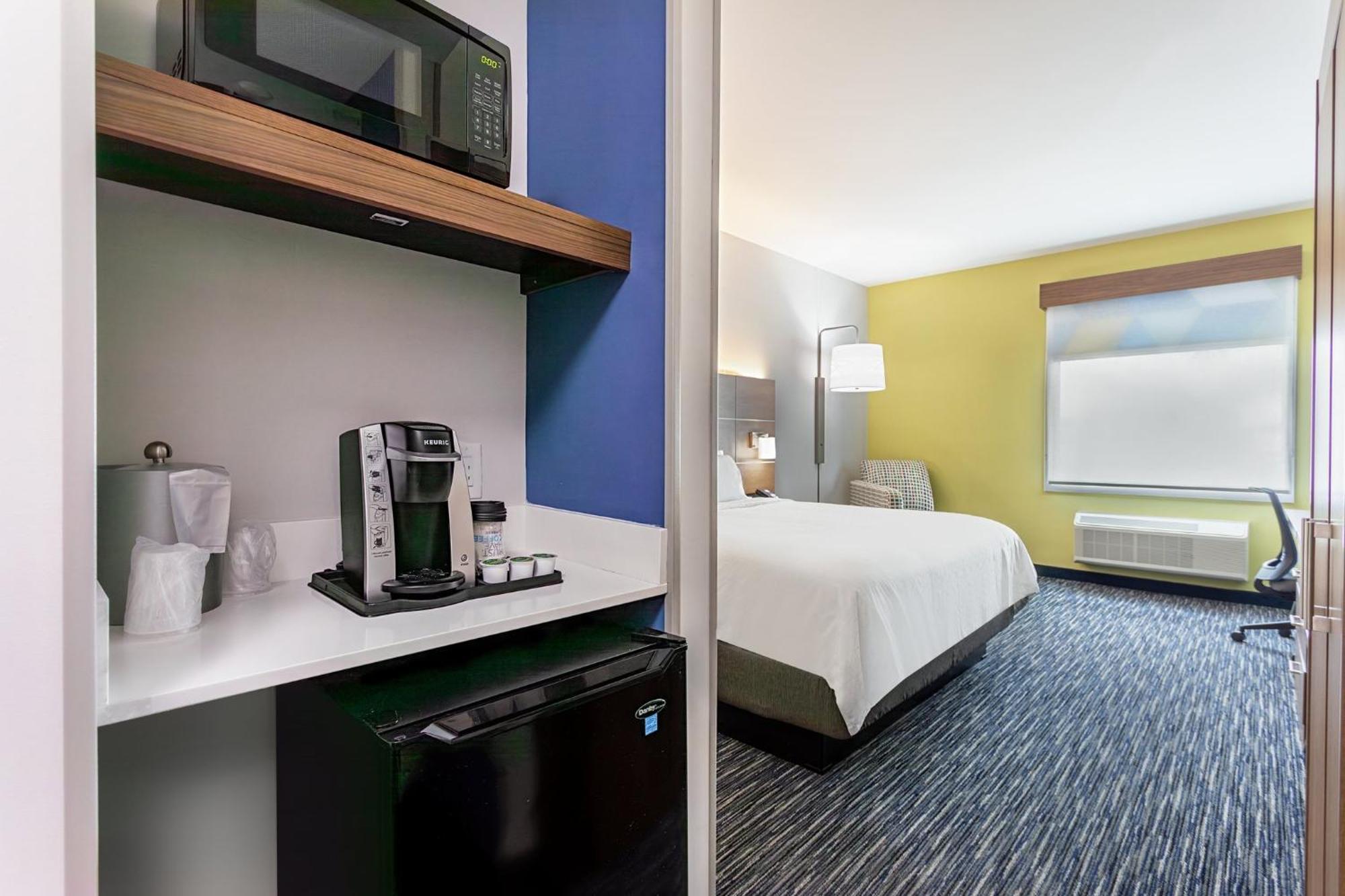 Holiday Inn Express & Suites - Miramar By Ihg ภายนอก รูปภาพ