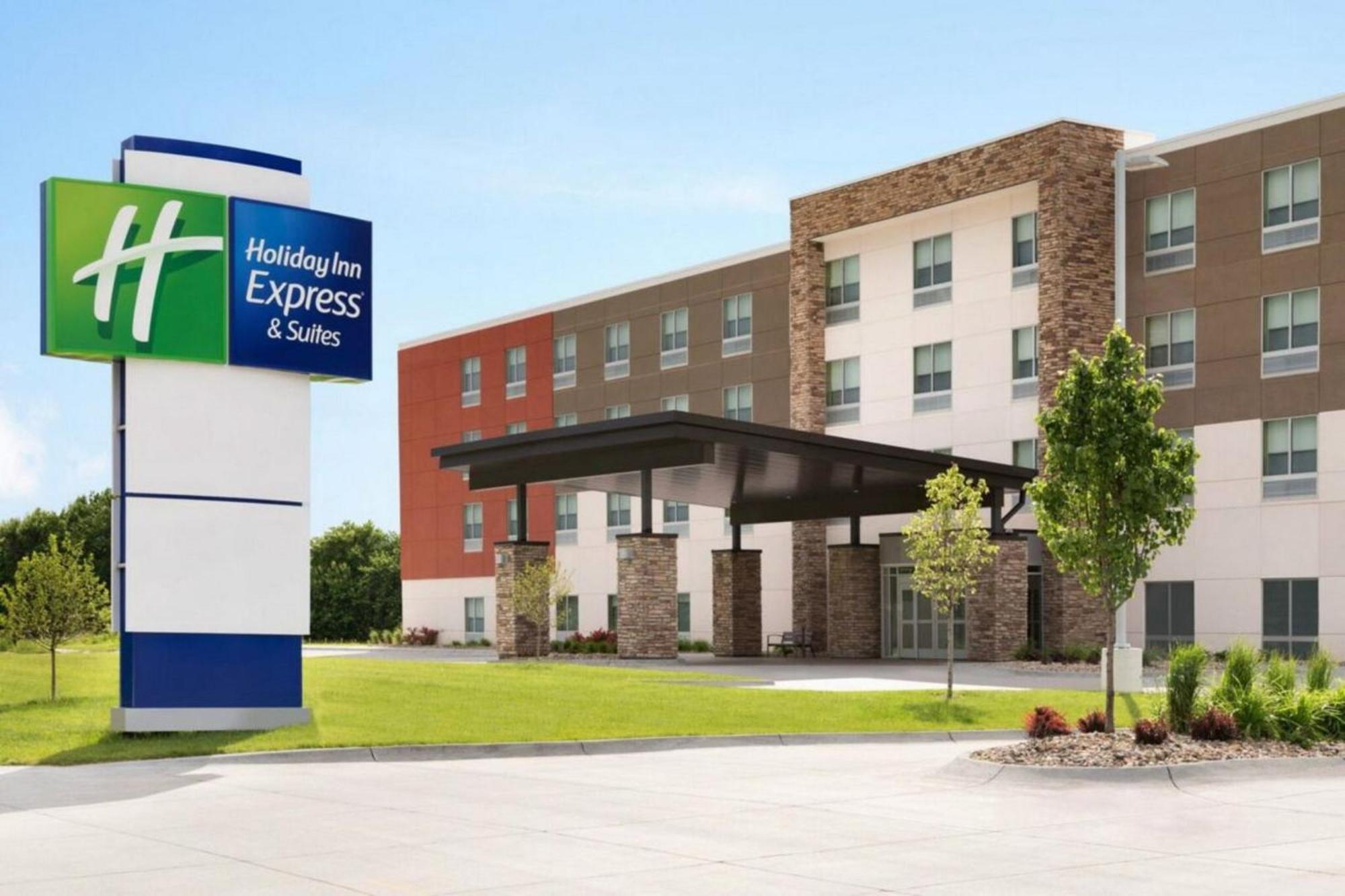 Holiday Inn Express & Suites - Miramar By Ihg ภายนอก รูปภาพ
